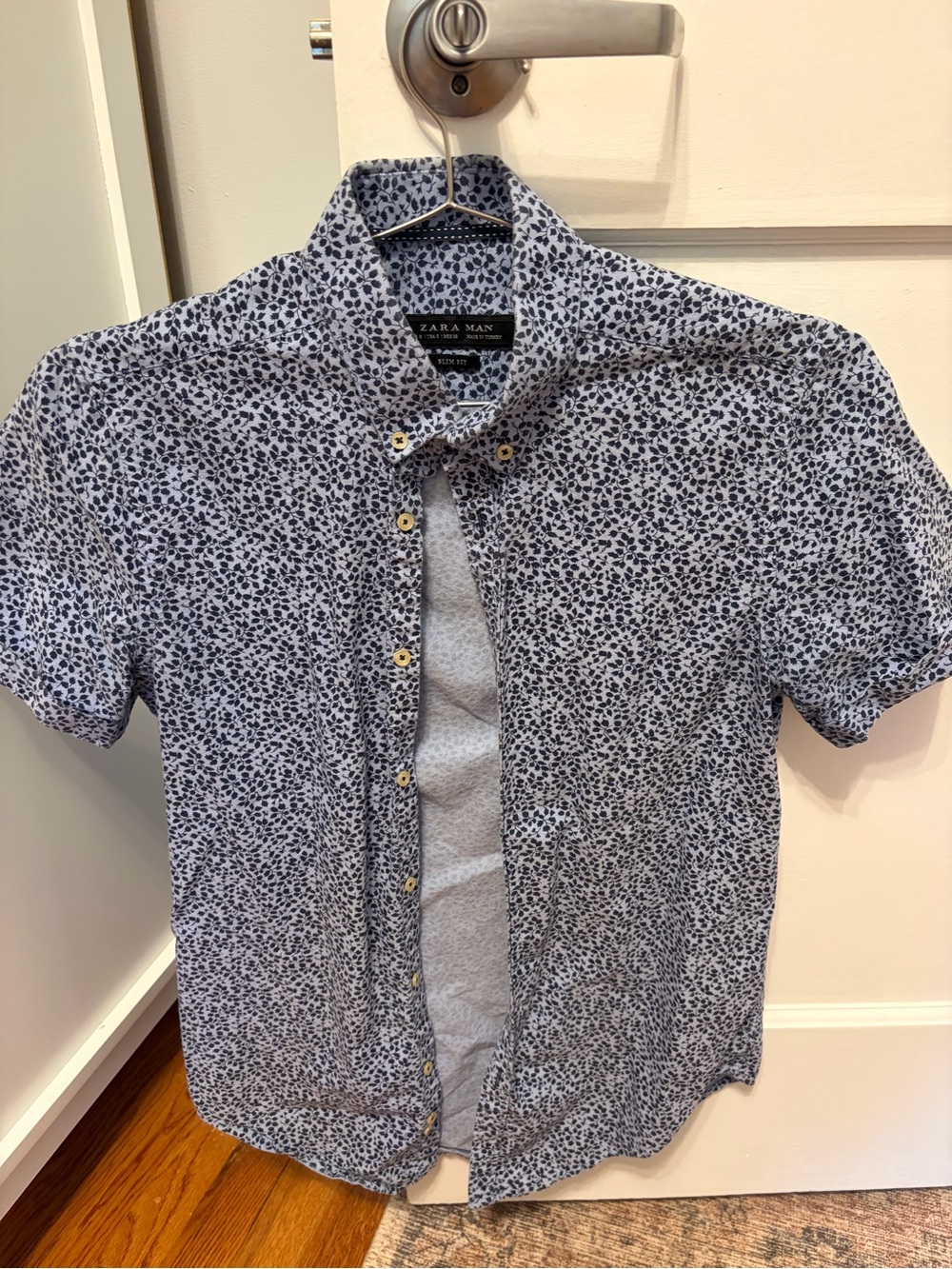 ZARA Men’s Short Sleeve Button Down